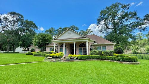 15216 Saddlewood Dr, Conroe, TX, 77384-3453 | Card Image