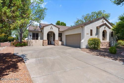 7076 E Encampment Dr, Prescott Valley, AZ, 86314-1905 | Card Image