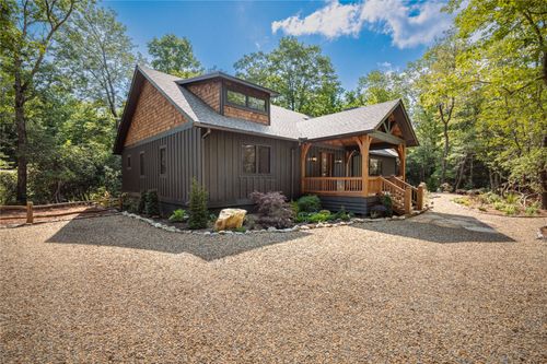 209 Black Gum Lane, Sapphire, NC, 28774 | Card Image