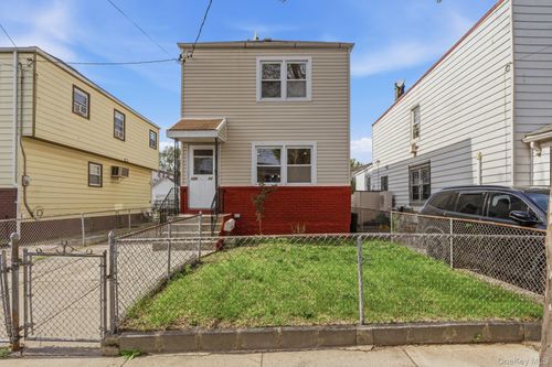 15073 Foch Blvd, Jamaica, NY, 11434-1520 | Card Image