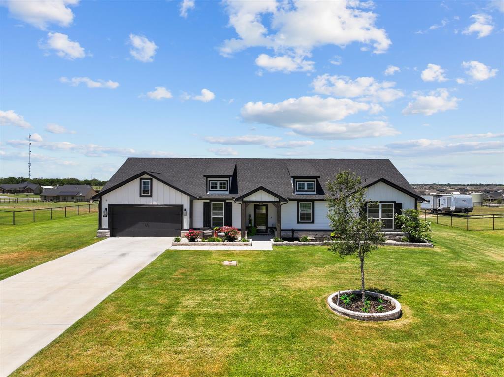 Pioneer Rd, Rhome, TX 76078