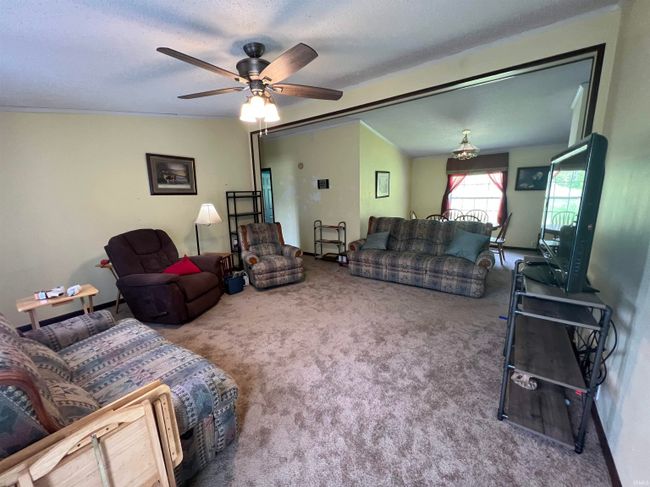 4055 S Mill Rd, House other with 3 bedrooms, 2 bathrooms and null parking in Carbon IN | Image 5