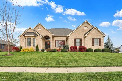 730 Mikal Lane, House other with 3 bedrooms, 2 bathrooms and null parking in Brownsburg IN | Image 2