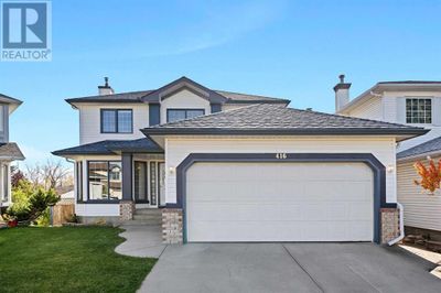 416 Scenic View Bay Nw, House other with 4 bedrooms, 4 bathrooms and 4 parking in Calgary AB | Image 2