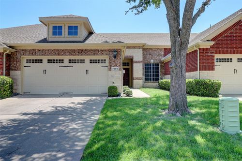 9904 Derwent Dr, Plano, TX, 75025-7502 | Card Image
