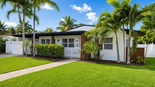 1155 Hayes St, Hollywood, FL, 33019-3128 | Card Image