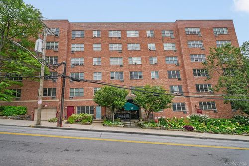 6c-25 Franklin Avenue, White Plains, NY, 10601 | Card Image