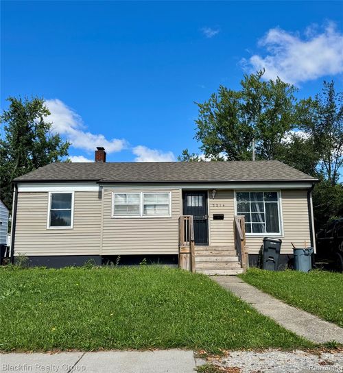 2214 Santa Barbara Dr, Flint, MI, 48504-2077 | Card Image