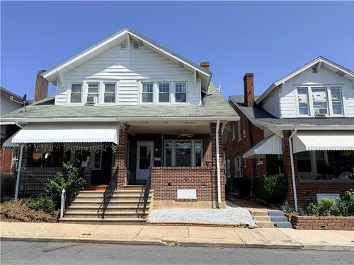 1921 W Green St, Allentown, PA, 18104-4025 | Card Image