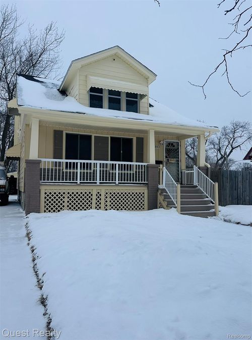 11843 Evanston St, Detroit, MI, 48213-1688 | Card Image