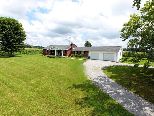 586 Harristown Rd, Russell Springs, KY, 42642-8907 | Card Image
