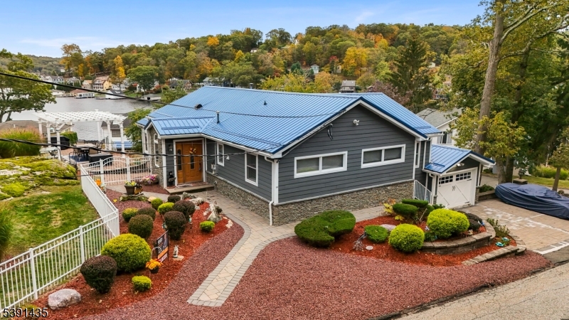 Residential in Hopatcong Boro 4