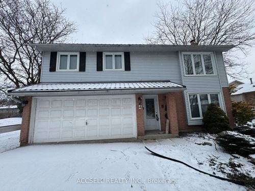 4 Banting Cres, London, ON, N6G4G2 | Card Image