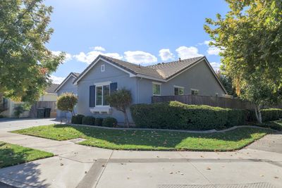 410 Applegate Dr, House other with 3 bedrooms, 2 bathrooms and null parking in Oakdale CA | Image 3