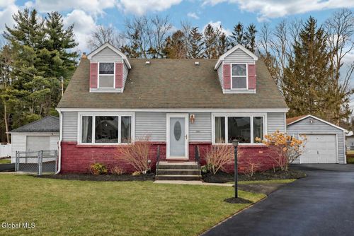 101 Waterman Avenue, Colonie, NY, 12205 | Card Image