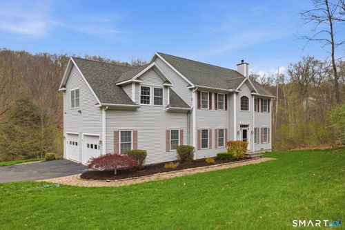9 Coventry Ln, Oxford, CT, 06478-1584 | Card Image