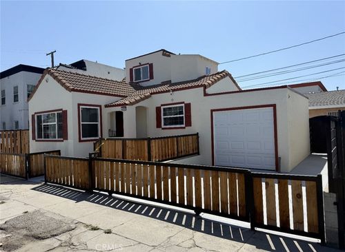 400 E 21st St, Long Beach, CA, 90806-4844 | Card Image