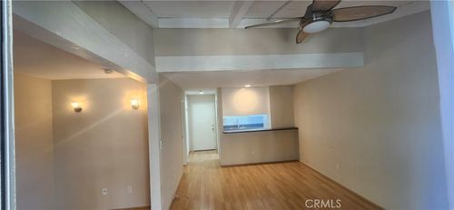 apt-126-1040 W Macarthur Blvd, Santa Ana, CA, 92707-4612 | Card Image