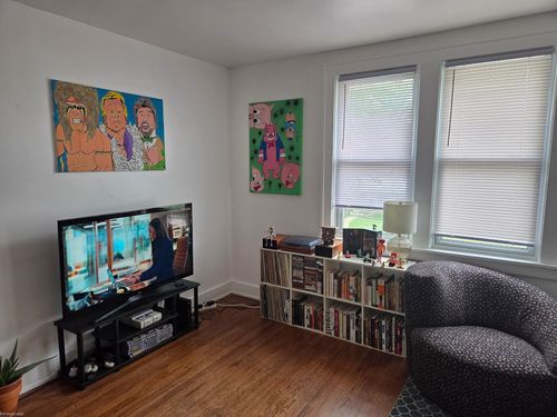 29 E Harry Ave, Hazel Park, MI, 48030-2009 | Card Image