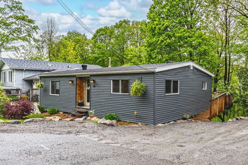 44 Edward St, Bracebridge, ON, P1L1H5 | Card Image