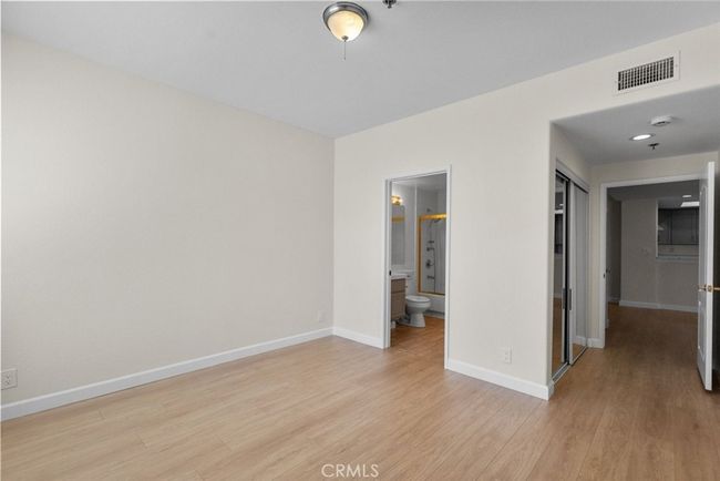 102 - 4348 Mammoth Ave, Condo with 2 bedrooms, 3 bathrooms and null parking in Sherman Oaks CA | Image 20