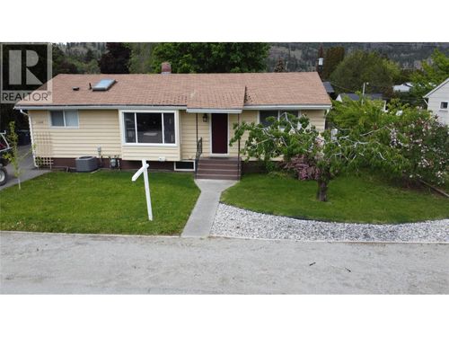 13614 Spencer Ave, Summerland, BC, V0H1Z5 | Card Image