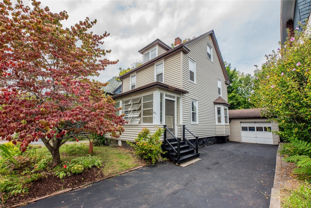 Benton St, Rochester, NY 14620