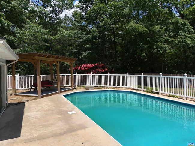 172 Beagle Gap Run, House other with 5 bedrooms, 3 bathrooms and null parking in Waynesboro VA | Image 15