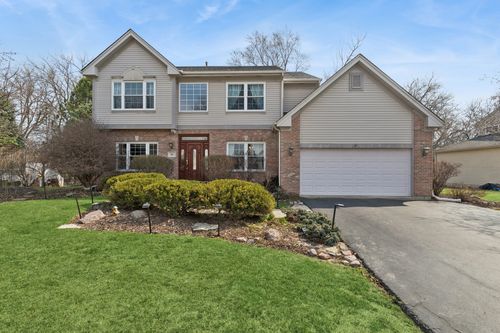 411 Oak Grove Cir, Wauconda, IL, 60084-3904 | Card Image