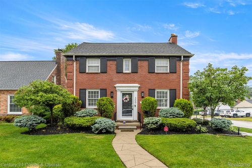 300 S Melborn St, Dearborn, MI, 48124-1621 | Card Image