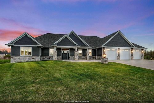 2685 Creekwood Circle, BELLEVUE, WI, 54311 | Card Image
