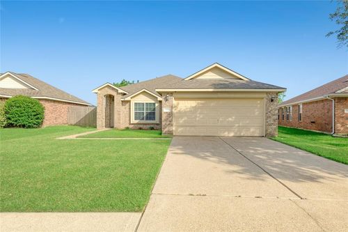 15006 Sparks Ct, Cove, TX, 77523-2884 | Card Image