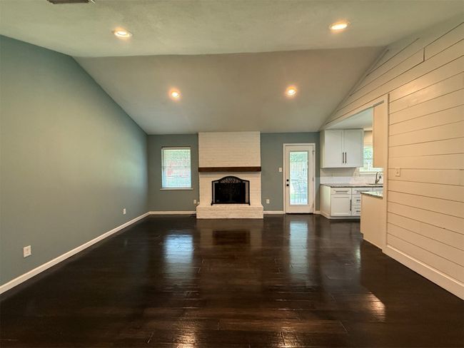 1502 Robin St, House other with 3 bedrooms, 2 bathrooms and null parking in Mineola TX | Image 11