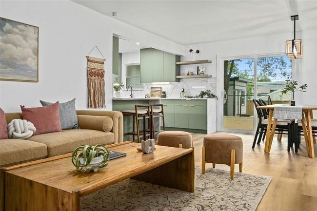 2114 Vanderbilt Ln, House other with 5 bedrooms, 3 bathrooms and 6 parking in Austin TX | Image 10