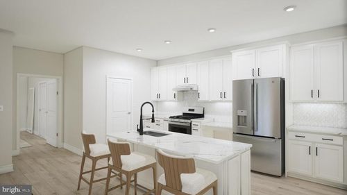 13-204-23640 Bolton Crescent Ter, ASHBURN, VA, 20148-1916 | Card Image