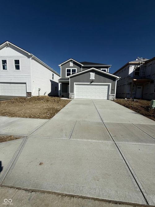 3815 Sterling Dr, Whitestown, IN, 46075-9835 | Card Image