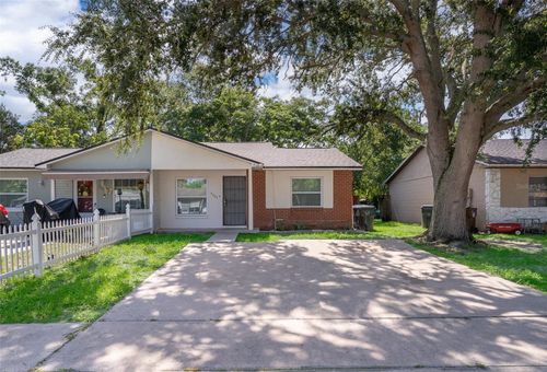 2531 Coral Ave, Kissimmee, FL, 34741-1671 | Card Image