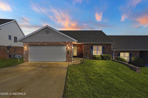 4314 Kendallwood Ct, Jefferson City, MO, 65109-7119 | Card Image