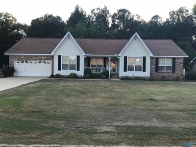 108 Cumberland Lane, House other with 3 bedrooms, 2 bathrooms and null parking in Rainbow City AL | Image 1