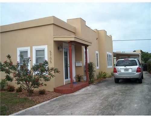 5705 Garden Ave, West Palm Beach, FL, 33405-3703 | Card Image