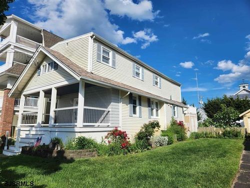 61 Simpson Rd, Ocean City, NJ, 08226-4447 | Card Image