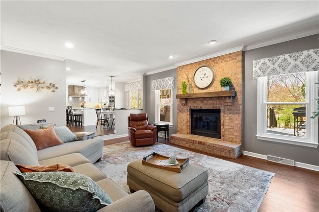 204 Elmhurst Cir, House other with 4 bedrooms, 4 bathrooms and 2 parking in Cranberry Township PA | Image 16