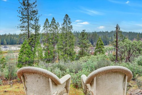 1349 Idaho Maryland Rd, Grass Valley, CA, 95945 | Card Image
