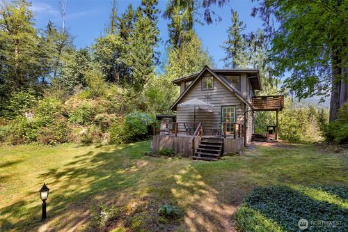 9778 Mt Baker Hwy, Deming, WA, 98244-9533 | Card Image
