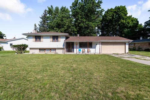 2231 Ribourde Dr, South Bend, IN, 46628-3446 | Card Image