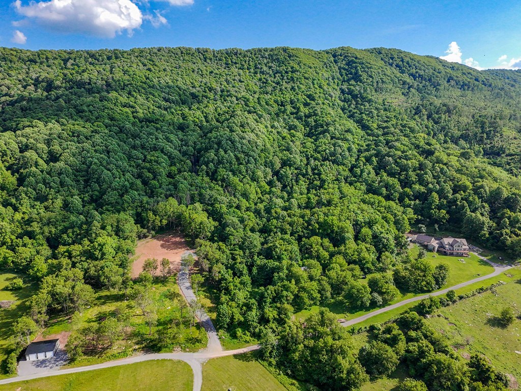 Land in Bluefield 2
