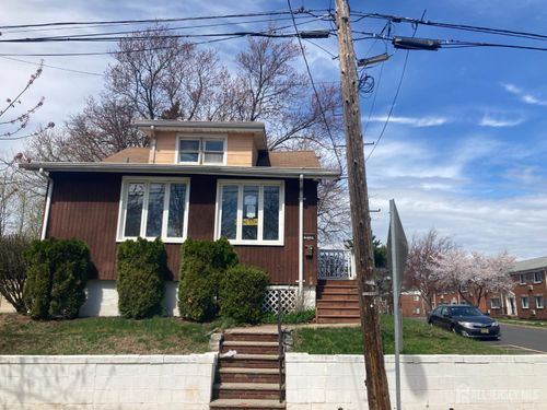 913 Eden Ave, Highland Park, NJ, 08904-3005 | Card Image