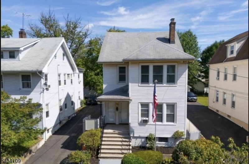 Residential Lease in City Of Orange Twp.