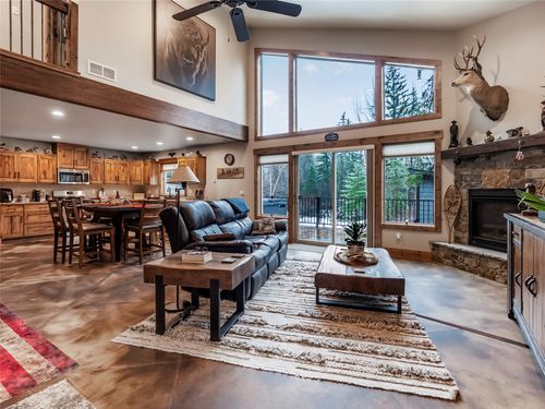 536 E Evergreen Dr, Kalispell, MT, 59901-2417 | Card Image