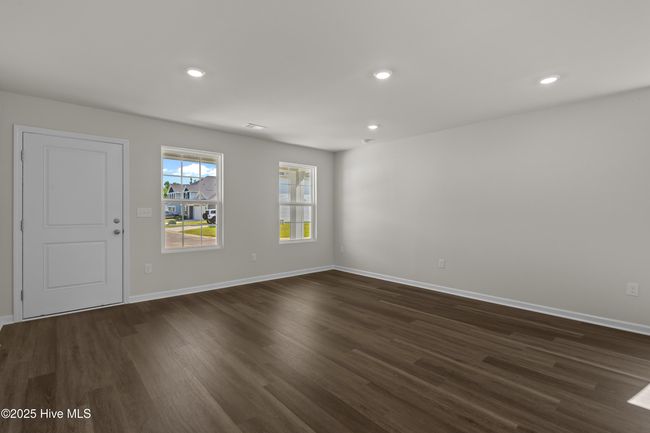 6970 Seaside Palms Pl Sw, House other with 3 bedrooms, 3 bathrooms and 1 parking in Sunset Beach NC | Image 7